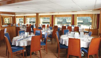 1548638504.4728_r677_Viking River Cruises Viking Prestige Viking Legend Interior Restaurant 1.jpg
